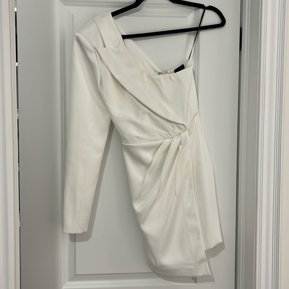 NBD white dress tags on never worn